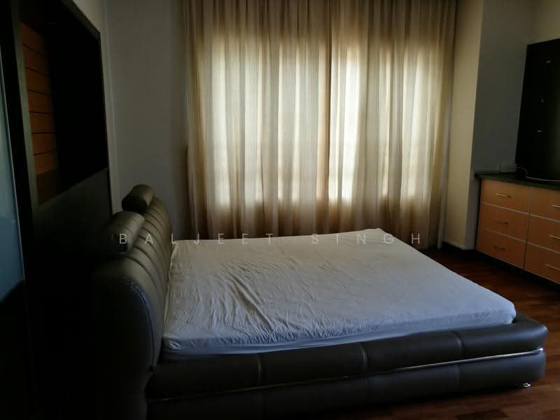 Kondominium untuk Dijual di The Boulevard - Baljeet Singh - Bedroom - PropertyGuru.com.my