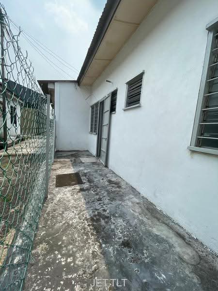 Rumah Teres 1-Tingkat untuk Dijual di Taman Pendamar Indah 2 (Klang) - Joanne Lim - Exterior - PropertyGuru.com.my