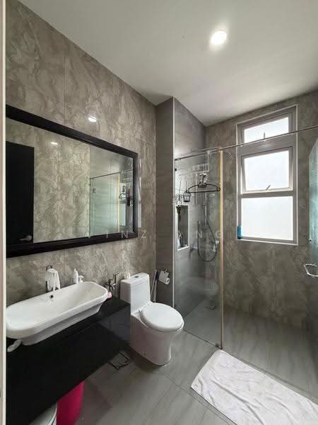 Cluster House for Rent in Taman Ekoflora (Johor Bahru) - Vinz Ang - Bathroom - PropertyGuru.com.my