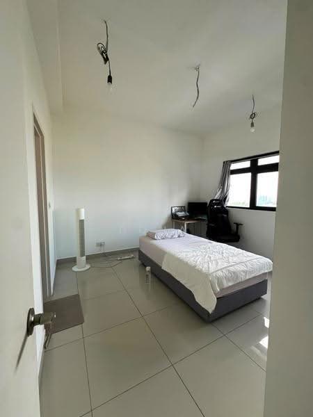 Service Residence for Sale at Meridin Suites @ The Meridin - Dona - Bedroom - PropertyGuru.com.my