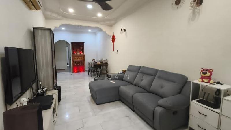 1-storey Terraced House for Sale in Bukit Indah (Iskandar Puteri (Nusajaya)) - Sean Yeoh - Living Room - PropertyGuru.com.my