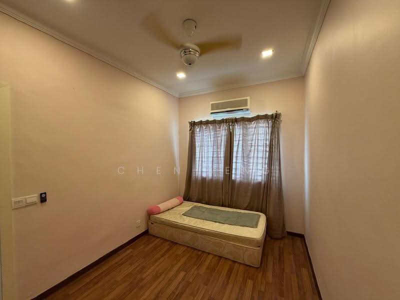 Rumah Berkembar untuk Dijual di Batu 9 (Cheras) - CHEN SENG KONG - Bedroom - PropertyGuru.com.my