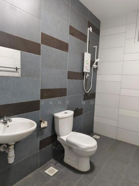 Condominium for Rent at The Sky @ Tripark - Jane Ng - Bathroom - PropertyGuru.com.my