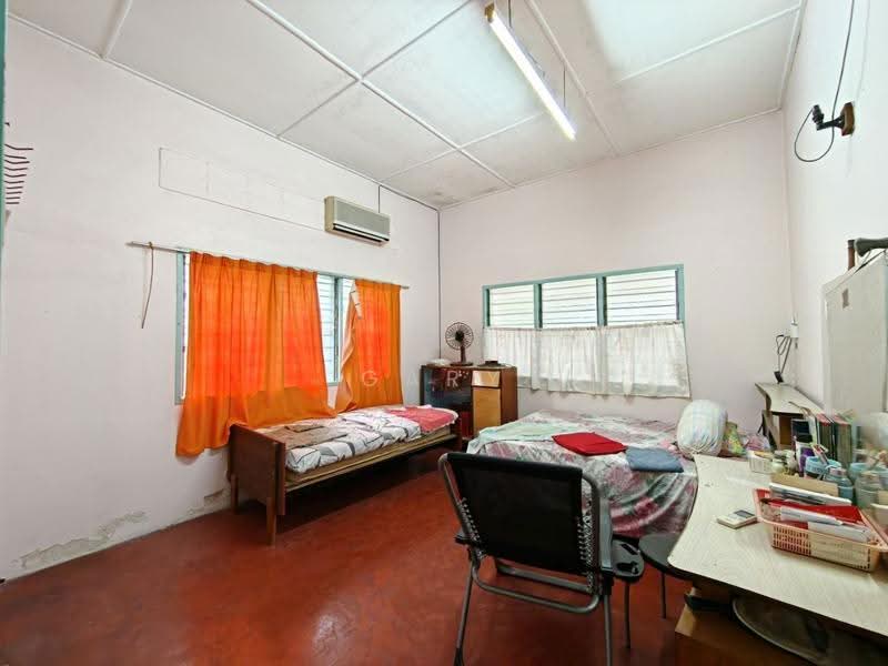 Rumah Berkembar untuk Dijual di Taman Lim (Ipoh) - Gary Tang - Bedroom - PropertyGuru.com.my