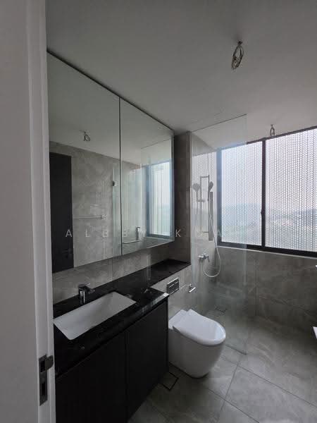 Kondominium untuk Dijual di Park Regent @Desa Park City - Albby Koah - Bathroom - PropertyGuru.com.my