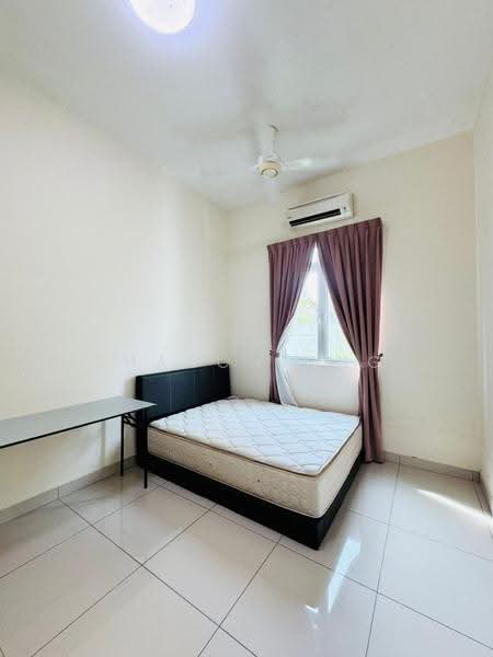 Semi-Detached House for Sale in Taman Nusa Bestari (Iskandar Puteri (Nusajaya)) - Sharon Ong - Bedroom - PropertyGuru.com.my