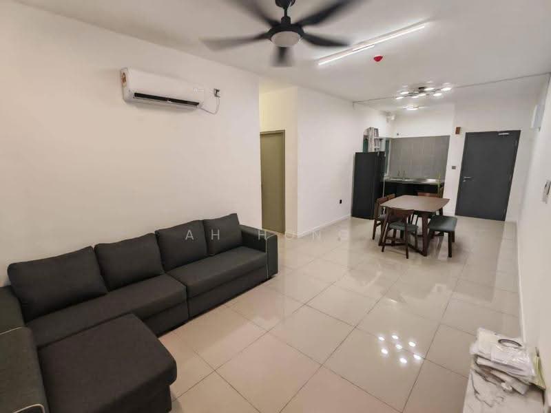 Kediaman Servis untuk Disewa di One 49 Residence - Ah Hong - Living Room - PropertyGuru.com.my