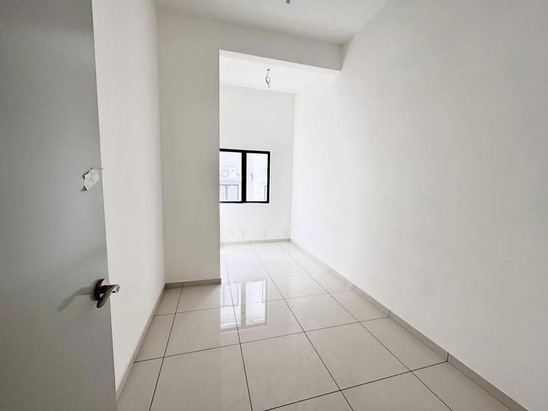Rumah Teres 2-Tingkat untuk Dijual di Austin Crest (Johor Bahru) - Yik Tat - PropertyGuru.com.my