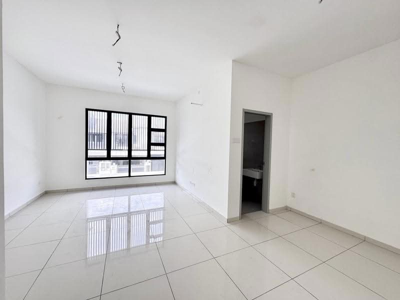 Rumah Teres 2-Tingkat untuk Dijual di Austin Crest (Johor Bahru) - Yik Tat - PropertyGuru.com.my