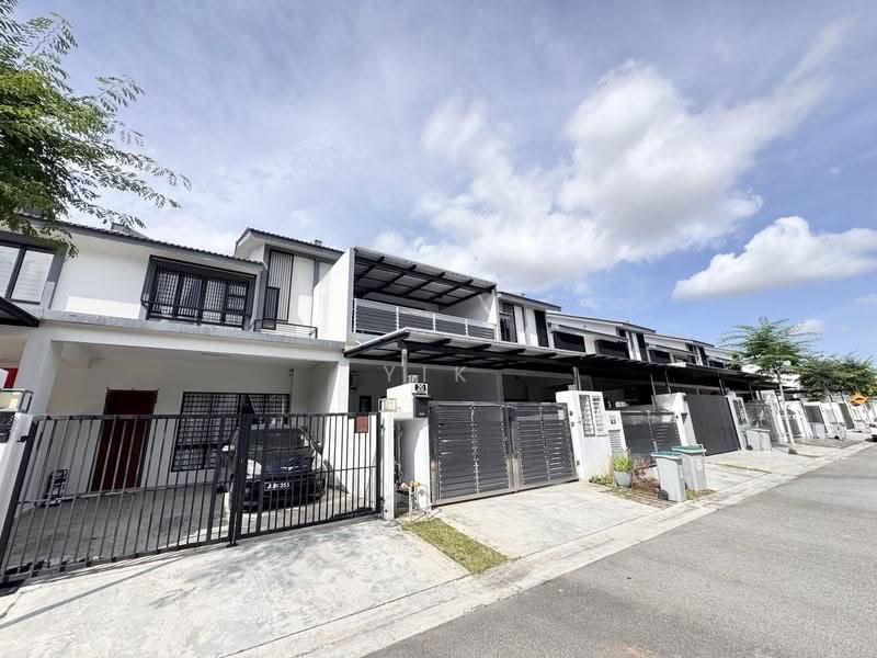 Rumah Teres 2-Tingkat untuk Dijual di Austin Crest (Johor Bahru) - Yik Tat - PropertyGuru.com.my