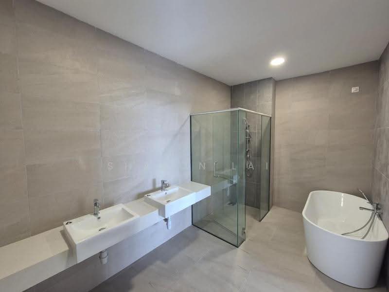 Kondominium untuk Disewa di Damansara Seresta - Sharon Lai - Bathroom - PropertyGuru.com.my