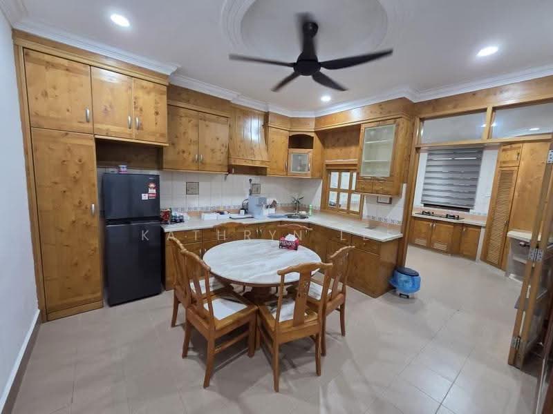 Terraced House for Rent in Pulau Tikus (Penang) - Kathryn Lee - Kitchen - PropertyGuru.com.my