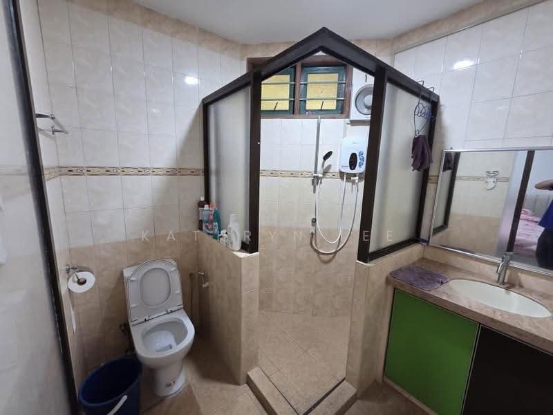 Terraced House for Rent in Pulau Tikus (Penang) - Kathryn Lee - Bathroom - PropertyGuru.com.my