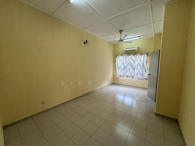 2-storey Terraced House for Sale in Bandar Bukit Puchong (Puchong) - Kydd Low - Interior - PropertyGuru.com.my
