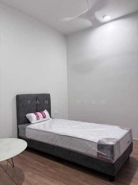 Kediaman Servis untuk Disewa di Melawati : Park One - Yanny Siow - Bedroom - PropertyGuru.com.my