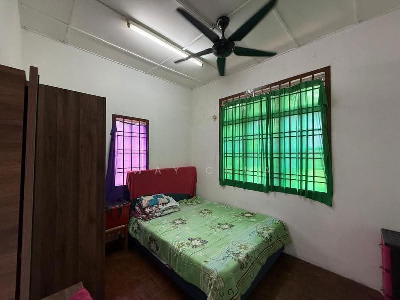 Rumah Teres 2-Tingkat untuk Dijual di Bukit Indah (Iskandar Puteri (Nusajaya)) - Eway Chua - Bedroom - PropertyGuru.com.my