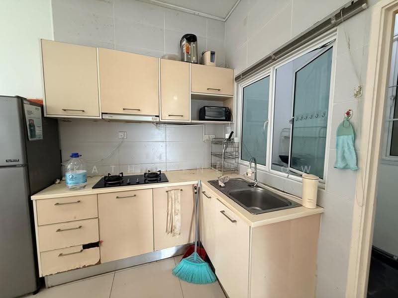 Pangsapuri untuk Disewa di Horizon Residence (Dwi Mutiara) - Katherine Leow - Kitchen - PropertyGuru.com.my