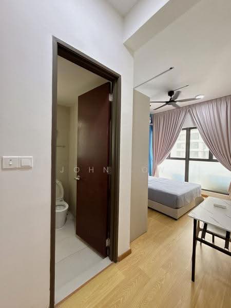 Condominium for Rent at Kings Bay @ Country Garden Danga Bay - John Low - Bedroom - PropertyGuru.com.my