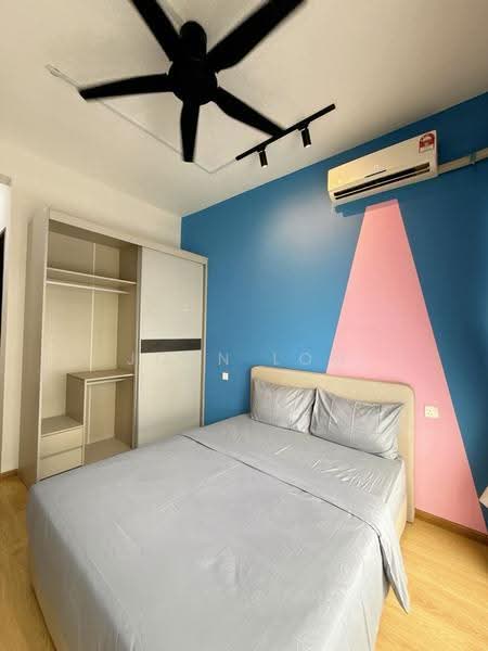 Condominium for Rent at Kings Bay @ Country Garden Danga Bay - John Low - Bedroom - PropertyGuru.com.my