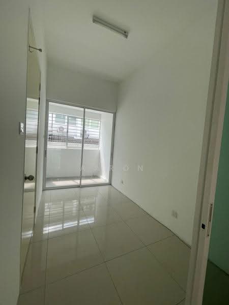 Rumah Teres 3-Tingkat untuk Dijual di Bandar Teknologi Kajang (Kajang) - Aaron Ong - Balcony - PropertyGuru.com.my