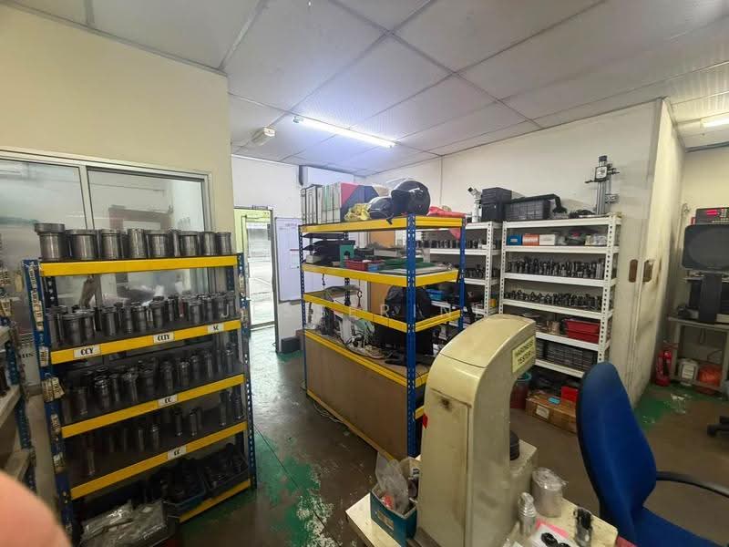 Terrace Factory for Sale in Taman Desa Jaya (Johor Bahru) - Jesserine Neo - Interior - PropertyGuru.com.my