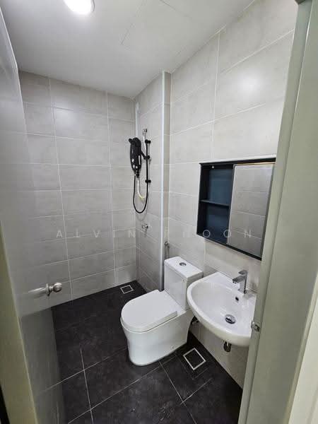 Kediaman Servis untuk Disewa di B11 Parkland Residence - Alvin Phoon - Bathroom - PropertyGuru.com.my