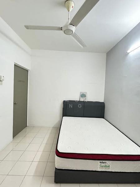 Condominium for Rent at Residensi Laguna (Sunway Belvedere) - Raymond Ling - Bedroom - PropertyGuru.com.my