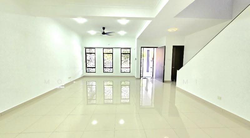 2-storey Terraced House for Sale in Alam Impian (Shah Alam) - Mohd Nor Fahmi - Living Room - PropertyGuru.com.my