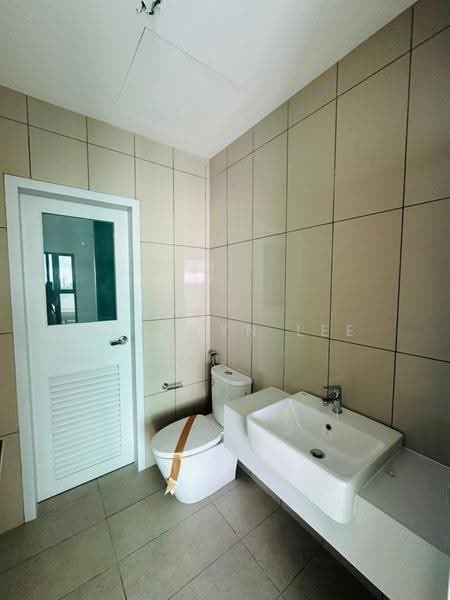 Condominium for Sale at Mezzo - Kathryn Lee - Bathroom - PropertyGuru.com.my