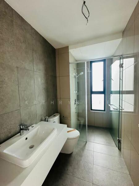 Condominium for Sale at Mezzo - Kathryn Lee - Bathroom - PropertyGuru.com.my