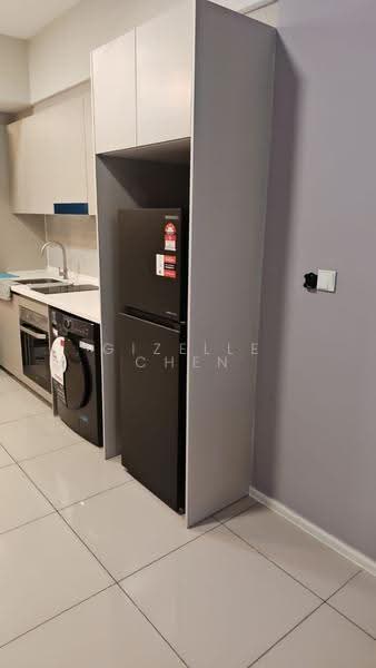 Kediaman Servis untuk Disewa di Residensi Estetik 8 (Est8) - Gizelle Chen - Kitchen - PropertyGuru.com.my