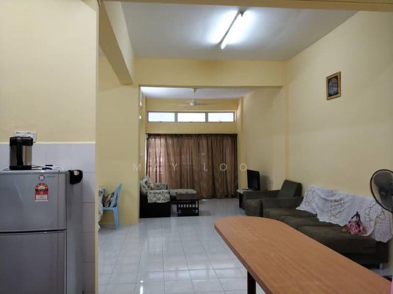 Apartment for Rent at Le Courts Desa Tambun - May Loo - Living Room - PropertyGuru.com.my