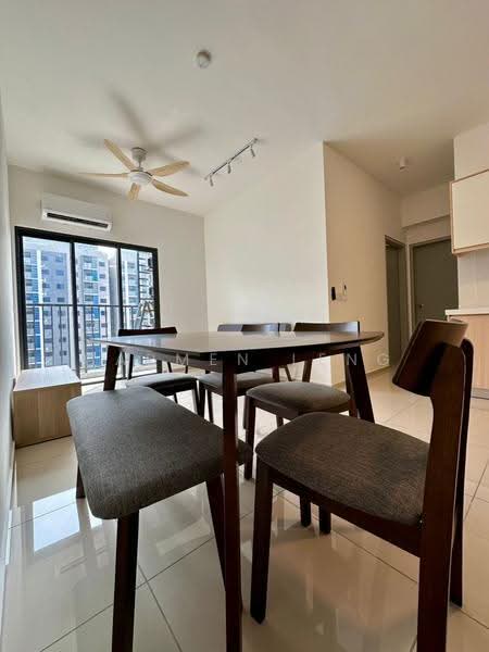 Kediaman Servis untuk Disewa di One Equine - Carmen Leng - Dining Room - PropertyGuru.com.my