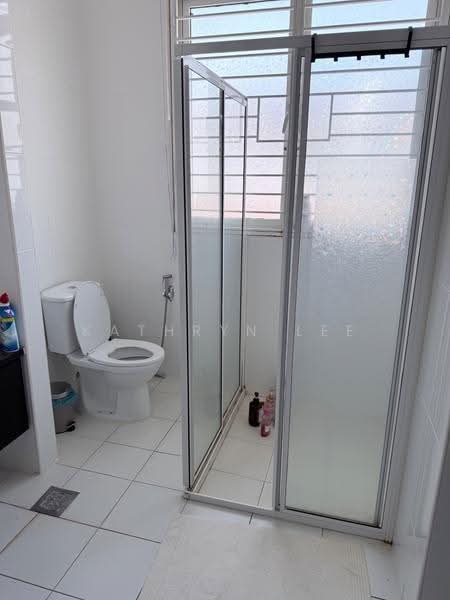 Rumah Teres untuk Dijual di Tanjung Tokong (Penang) - Kathryn Lee - Bathroom - PropertyGuru.com.my