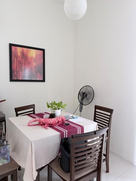 Rumah Teres untuk Dijual di Tanjung Tokong (Penang) - Kathryn Lee - Dining Room - PropertyGuru.com.my