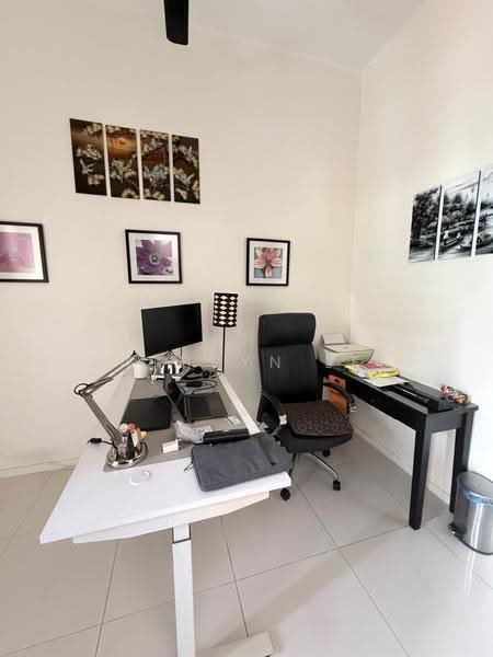 Rumah Teres untuk Dijual di Tanjung Tokong (Penang) - Kathryn Lee - Study - PropertyGuru.com.my
