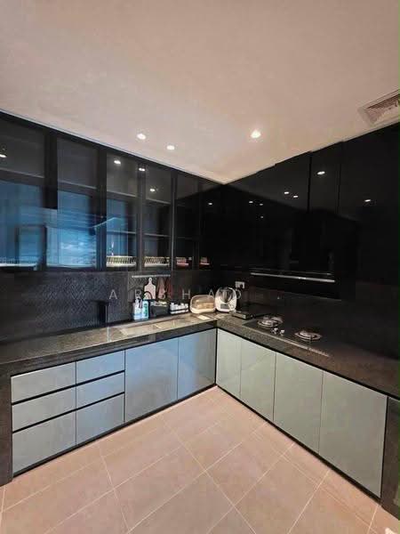Semi-Detached House for Sale in Johor Bahru (Johor) - Arshad . - Kitchen - PropertyGuru.com.my