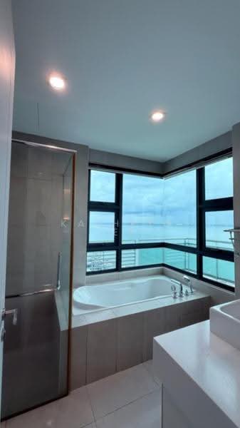 Condominium for Sale at The Light Point - Kathryn Lee - Bathroom - PropertyGuru.com.my