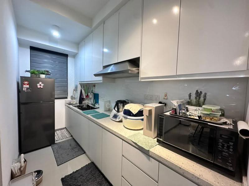 Kediaman Servis untuk Dijual di United Point (Residensi Berpadu) - Alison Chiu - Kitchen - PropertyGuru.com.my