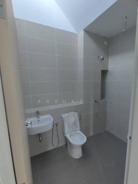 Cluster House for Sale in Iskandar Puteri (Nusajaya) (Johor) - Arshad . - Bathroom - PropertyGuru.com.my
