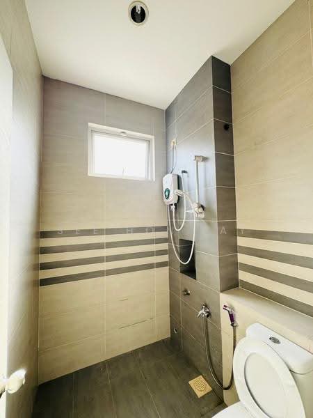 Semi-Detached House for Sale in Nusa Duta (Iskandar Puteri (Nusajaya)) - See Hon Tay - Bathroom - PropertyGuru.com.my