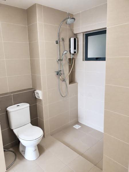 Kediaman Servis untuk Disewa di VIO Serviced Apartments @ SetiaWalk - Sky Wong - Bathroom - PropertyGuru.com.my