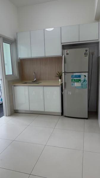 Condominium for Sale at The Light Linear - Kathryn Lee - Kitchen - PropertyGuru.com.my