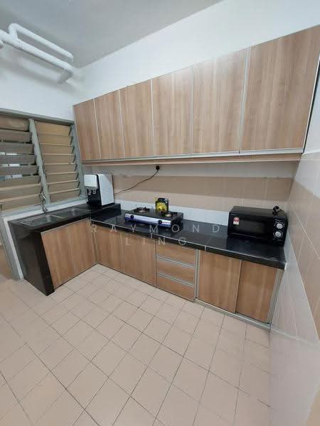 Kondominium untuk Disewa di Residensi Laguna (Sunway Belvedere) - Raymond Ling - Kitchen - PropertyGuru.com.my