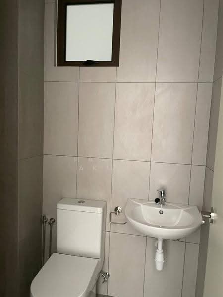 Kediaman Servis untuk Disewa di Dian Residency - Hakimi Akmal - Bathroom - PropertyGuru.com.my