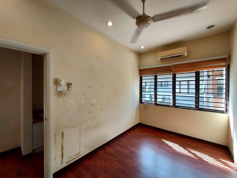 Rumah Teres 2.5-Tingkat untuk Dijual di Taman Puchong Hartamas (Puchong) - Shanice Low - Interior - PropertyGuru.com.my