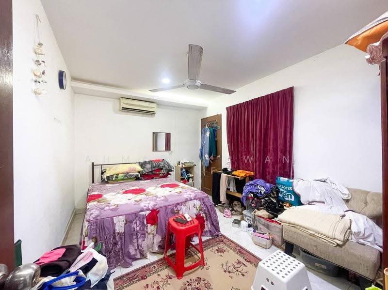 2-storey Terraced House for Sale in Seksyen 4 (Shah Alam) - Ahmad Ikhwan Arif - Bedroom - PropertyGuru.com.my
