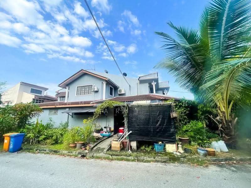 2-storey Terraced House for Sale in Seksyen 4 (Shah Alam) - Ahmad Ikhwan Arif - Exterior - PropertyGuru.com.my