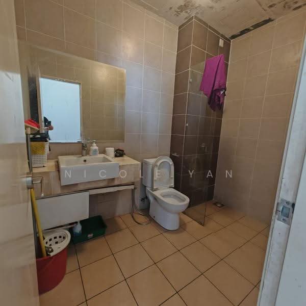 Kondominium untuk Dijual di Damansara Foresta - Nicole Yan - Bathroom - PropertyGuru.com.my