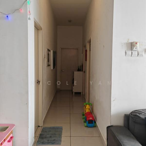 Kondominium untuk Dijual di Damansara Foresta - Nicole Yan - Corridor - PropertyGuru.com.my